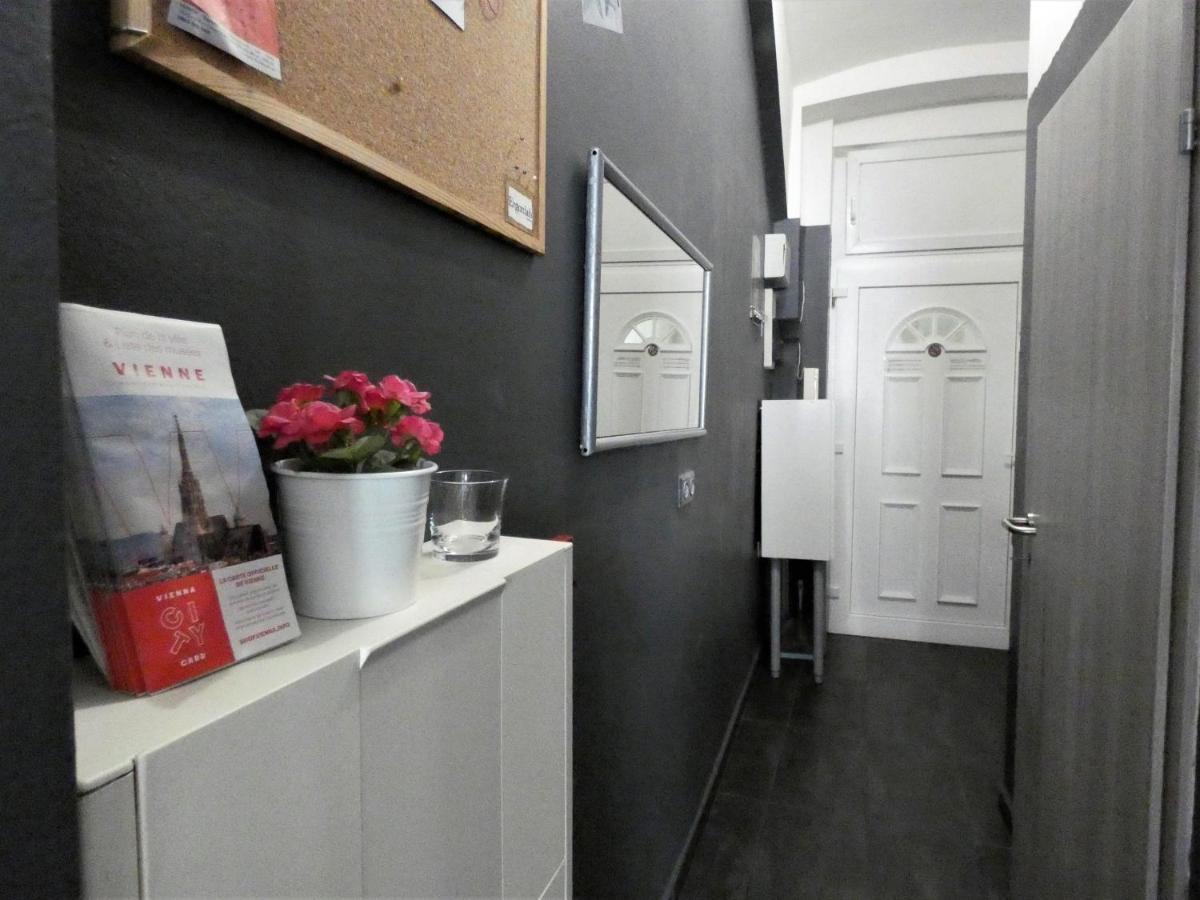 Msq Diana Vienna - 10 Min From City Center - Free Coffee And Tea - High Speed Internet Exterior foto